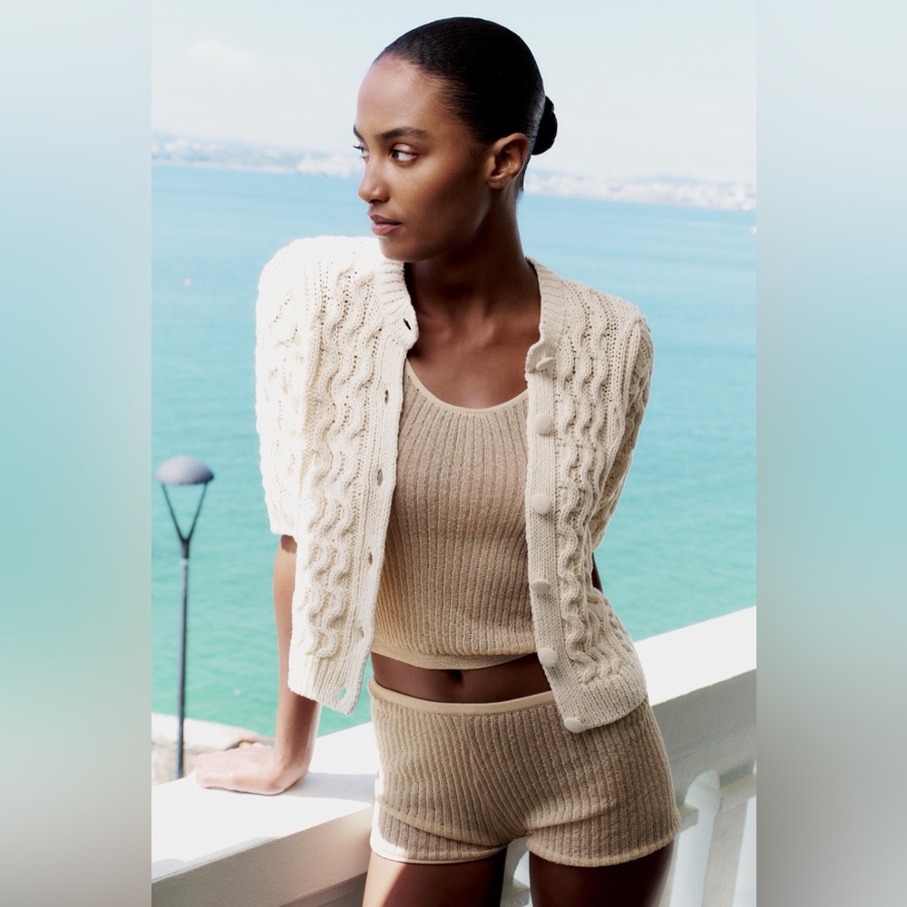 Zara Woven Knit Cardigan With Short Sleeves Size Small